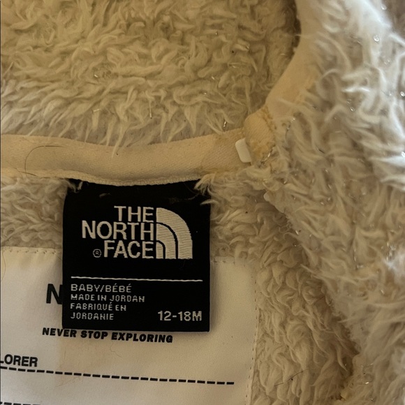 The North Face Fleece Hoodie - Picture 2 of 3